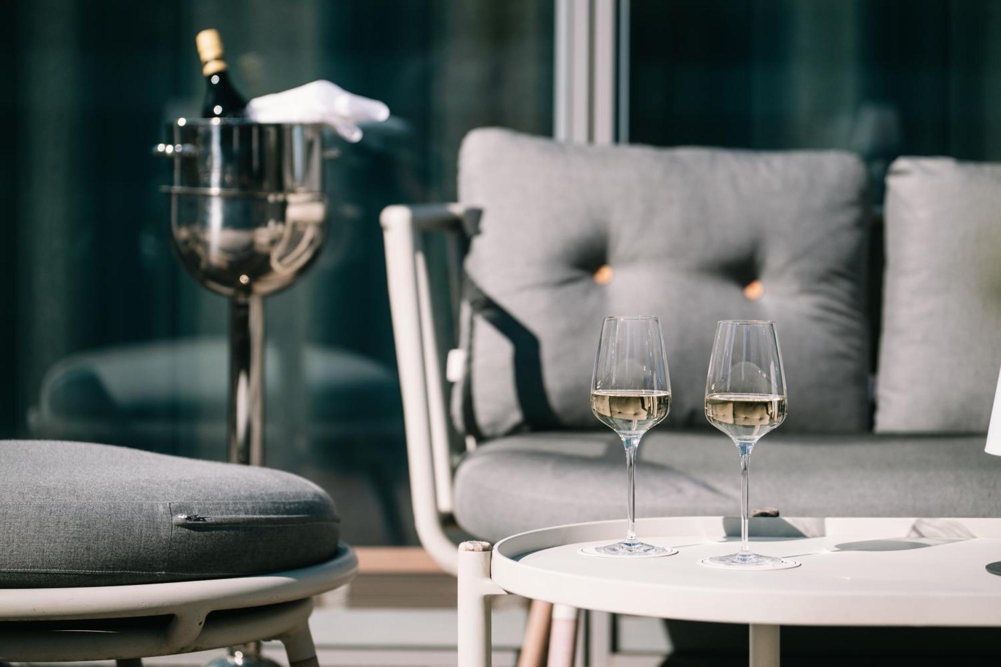 Hirschen Oberkirch - Design Boutique Hotel Экстерьер фото